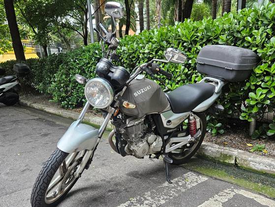 SUZUKI GSR 150i 